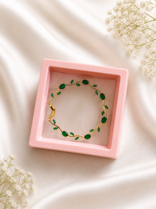 Green Tulip Bracelet